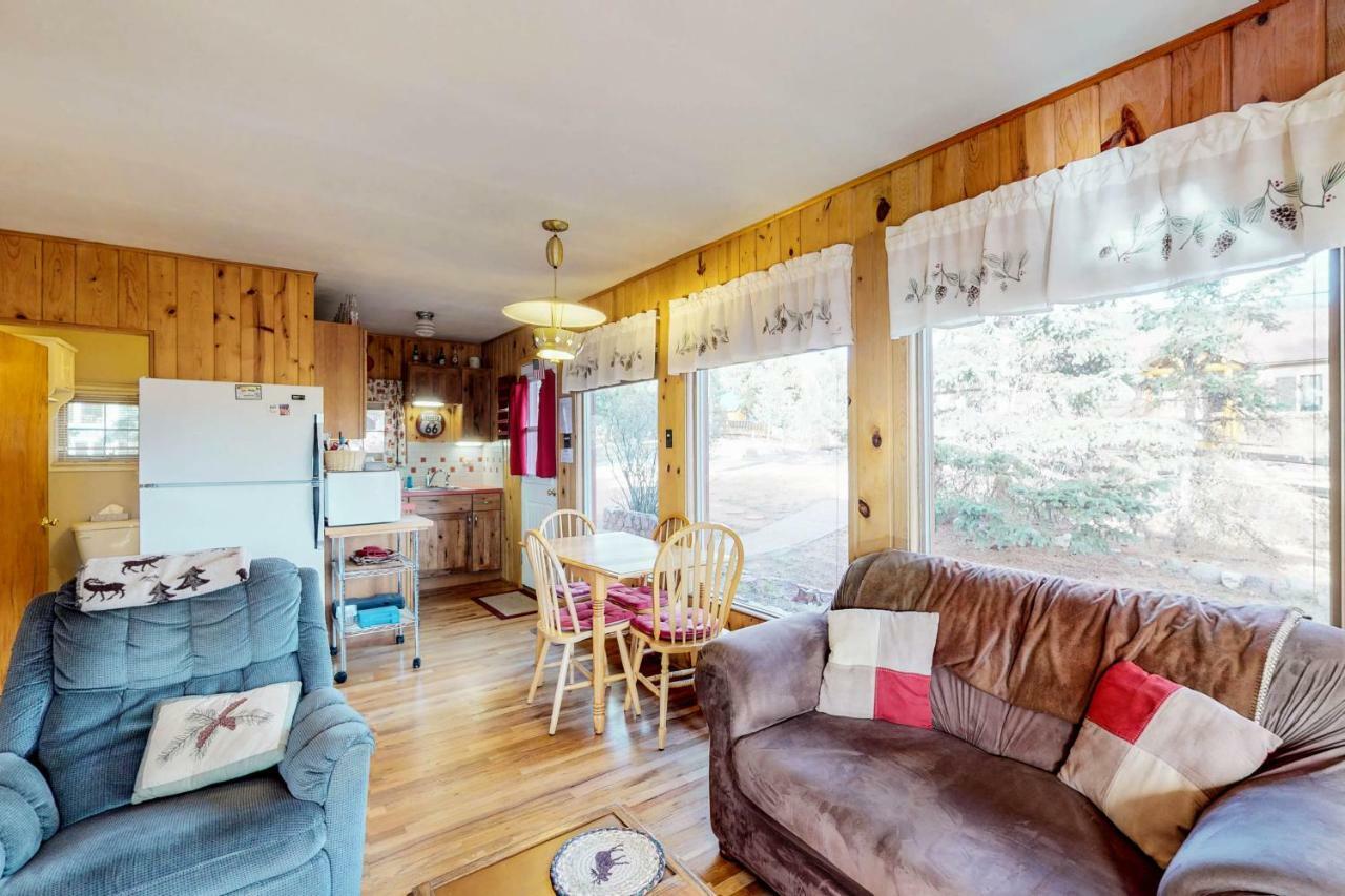 Little Doe Cabin ウッドランド・パーク エクステリア 写真
